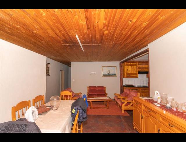 FARM FOR SALE IN WHITE RIVER AH